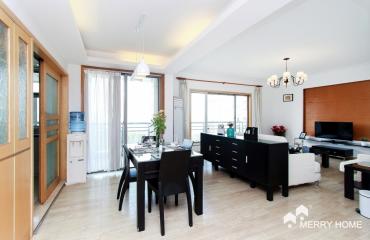 nice apartment with great park view pudong